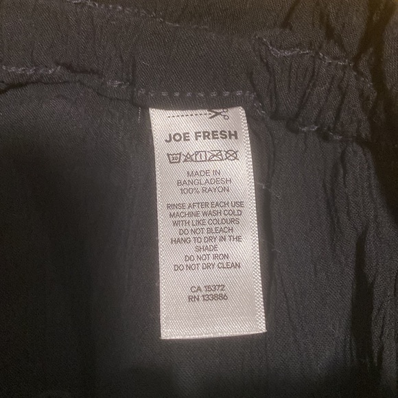 NWT beach pants with leg slit to the thigh - Picture 3 of 5